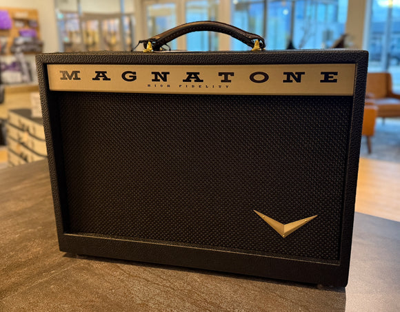 Magnatone STARLITE REVERB Black 