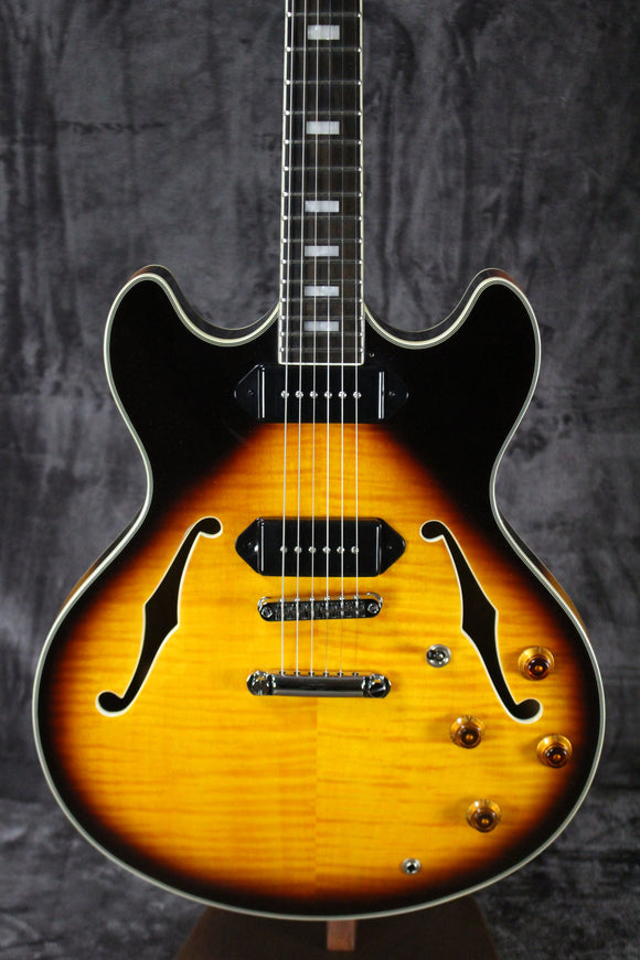 Sire Larry Carlton H7V