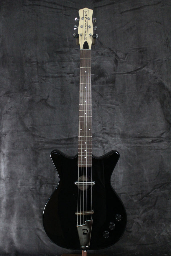 Danelectro Convertible Black *Free Shipping in the USA*